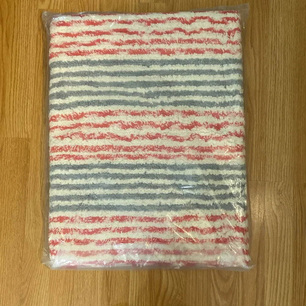 NEW Tommy Bahama Bath Mat Peony Sea Lines 100% Cotton 24” x 36”